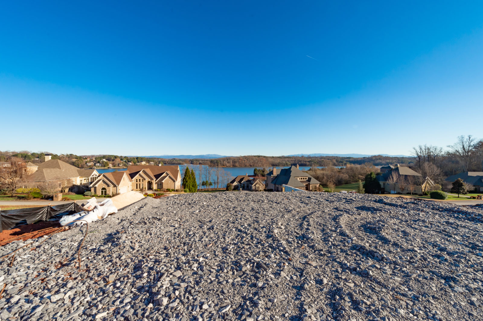 Current Homes being built in Rarity Bay Rarity Bay on Tellico Lake